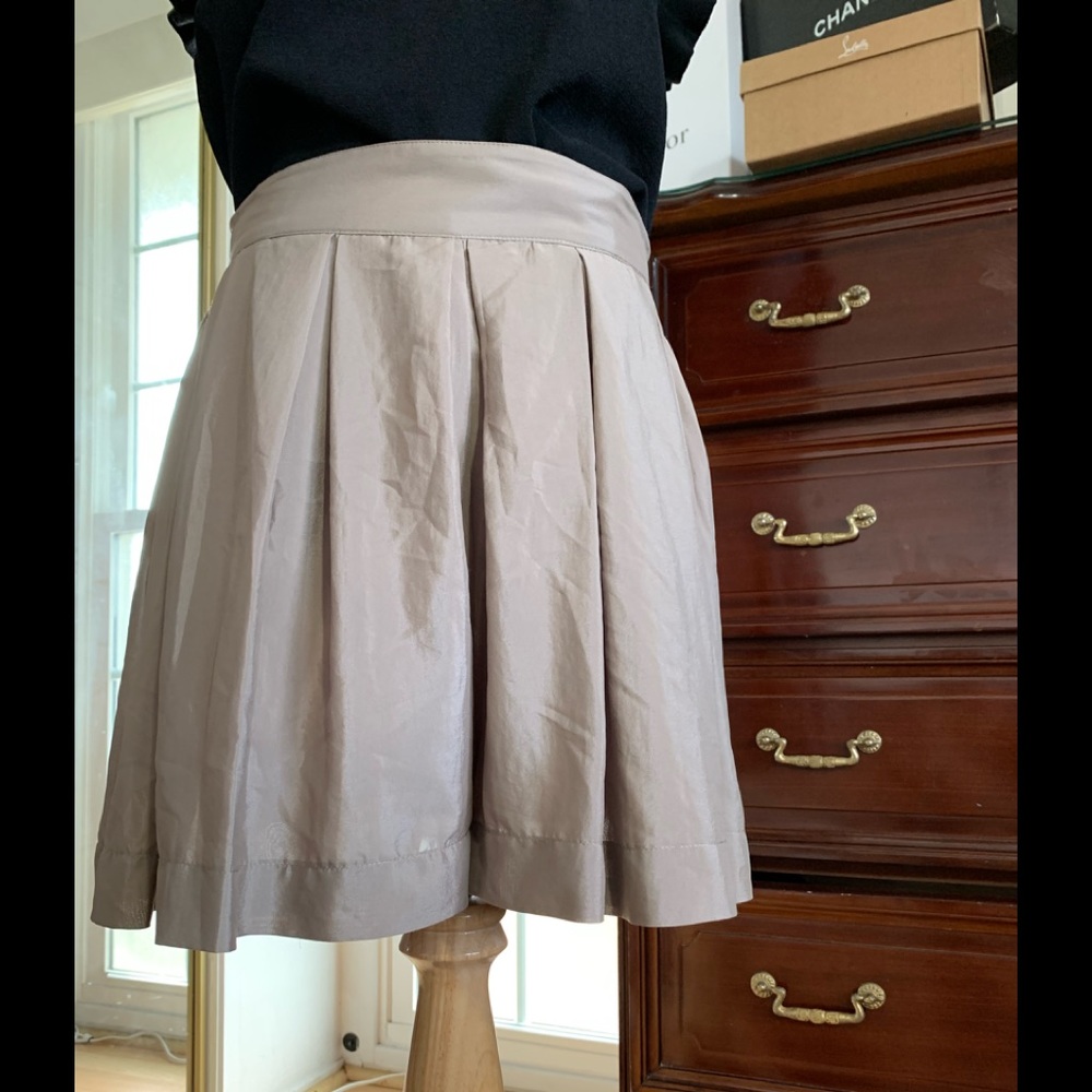 BCBGeneration silky pleated olive skort